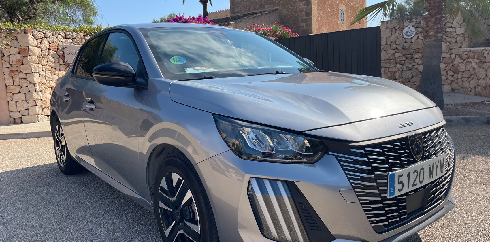 NP-NEARLYPERFECT-DER PEUGEOT 208 HYBRID IM TEST UNTER DER NP PROFI LUPE