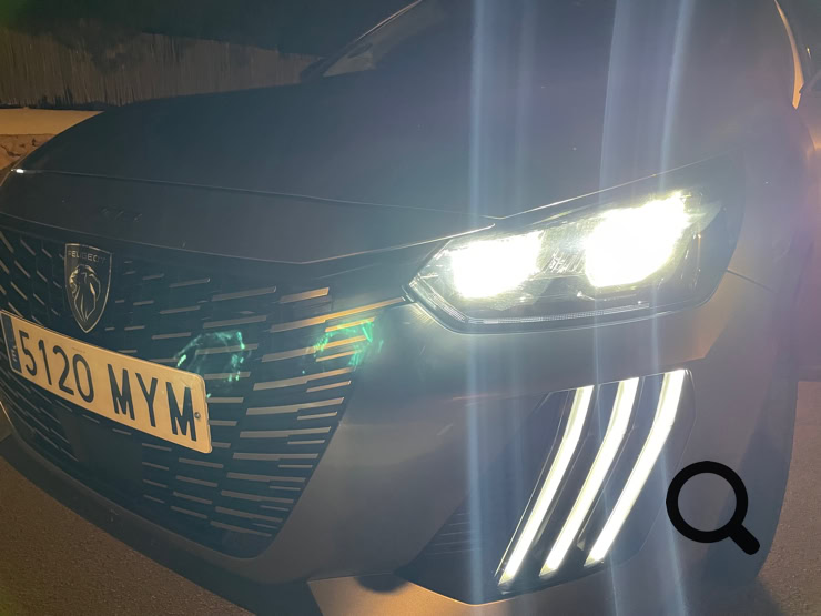 NP-NEARLYPERFECT-PEUGEOT-208HYBRID-TESTING-NPPROFILUPE