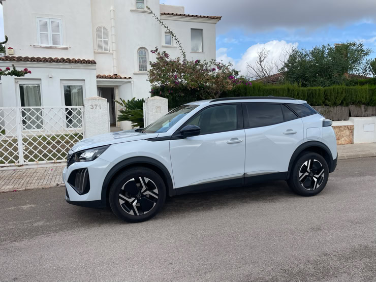 NP PEUGEOT 2008 NP PROFI LUPE NEARLY PERFECT