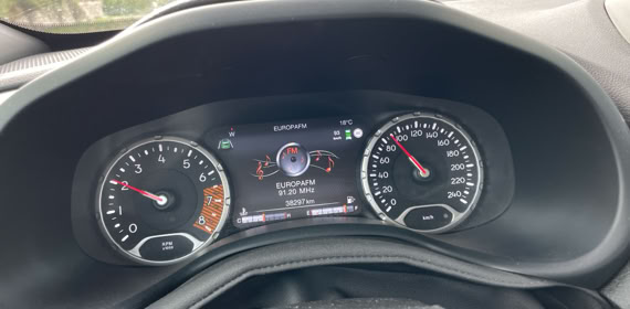 NP_JEEP_RENEGADE