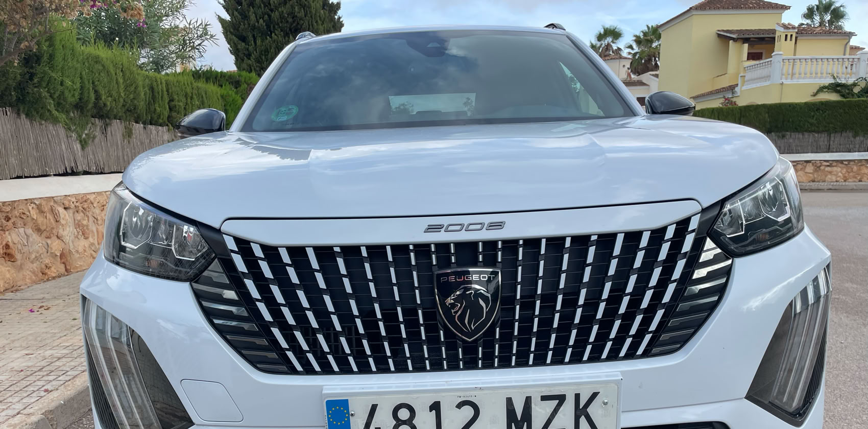 NP NEARLY PERFECT DER PEUGEOT 2008  IM TEST UNTER DER NP PROFI LUPE