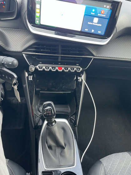 NP PEUGEOT 2008 NP PROFI LUPE NEARLY PERFECT