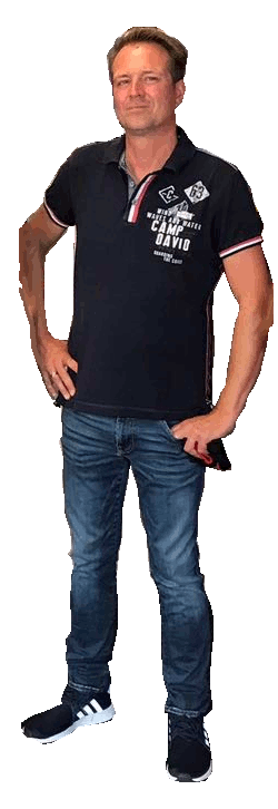 NP_NEARLY_PERFECT/PORTRAIT/CHRISTIAN_KNELY/CHRISTIANKNELY