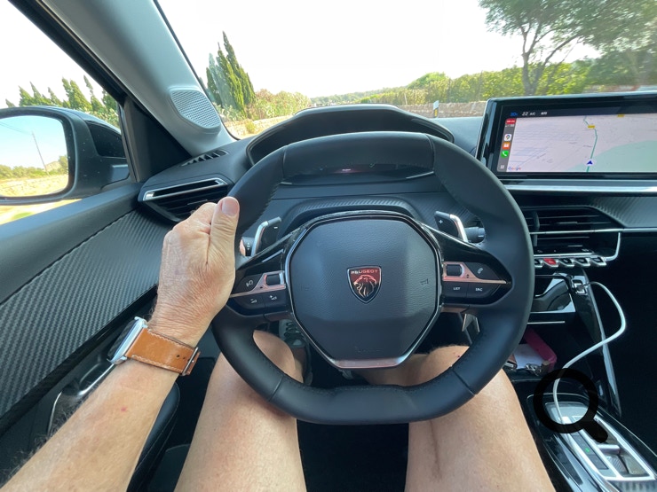 NP-NEARLYPERFECT-PEUGEOT-208HYBRID-TESTING-NPPROFILUPE