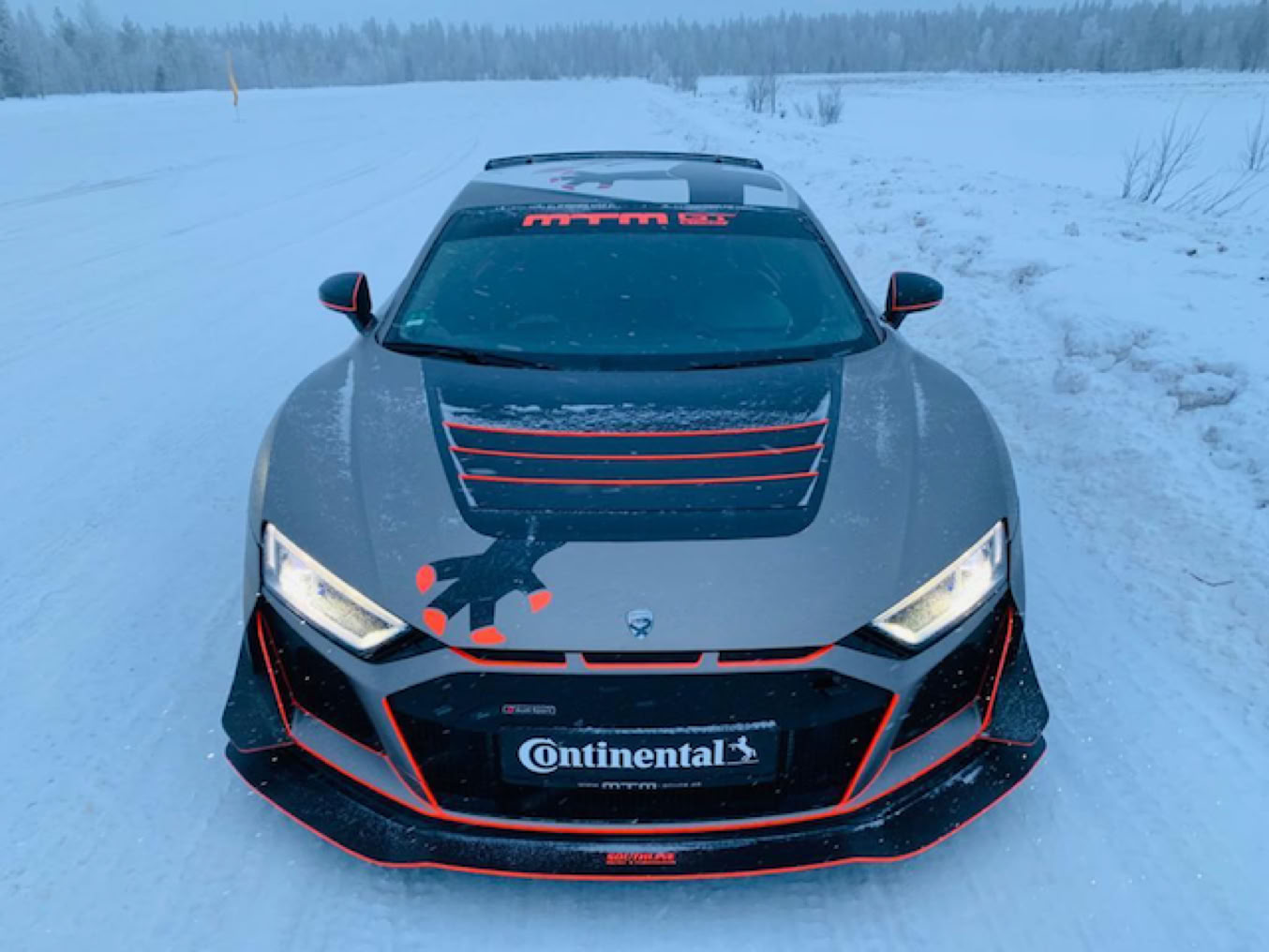 NP_NEARLY_PERFECT_KURIOSES_MTM_R8_GTSTREET